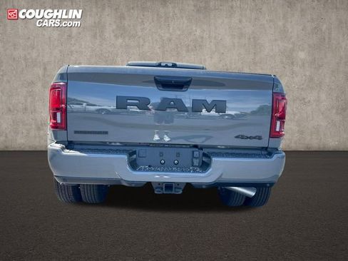 New 2026 RAM 3500 Big Horn AWD/4WD image 6