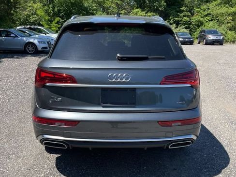 Used 2022 Audi Q5 2.0T Premium w/ Convenience Package AWD/4WD image 7