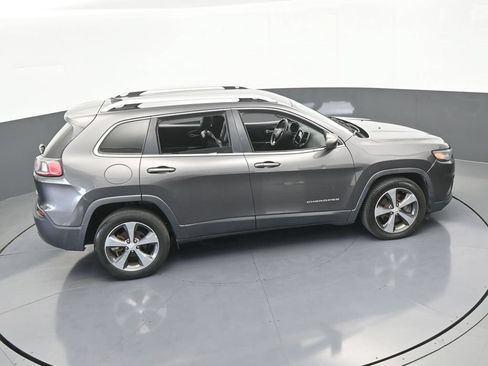 Used 2019 Jeep Cherokee Limited FWD image 50