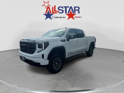 Used 2024 GMC Sierra 1500 AT4 w/ Technology Package AWD/4WD image 3