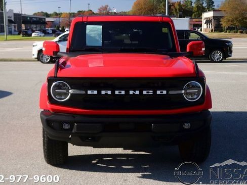 Used 2023 Ford Bronco Outer Banks image 2