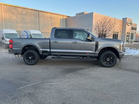 New 2026 Ford F350 Lariat w/ Black Appearance Package image 4