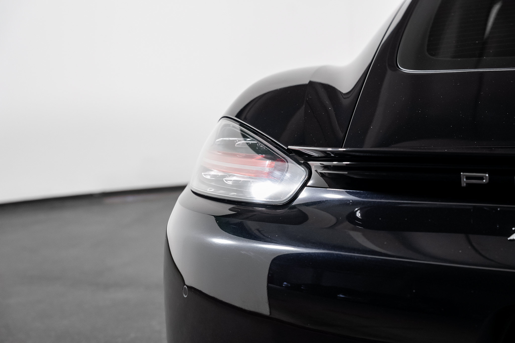 Used 2018 Porsche 718 Cayman S RWD image 24