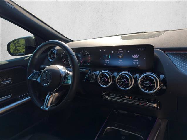 Certified 2025 Mercedes-Benz GLA 250 image 27