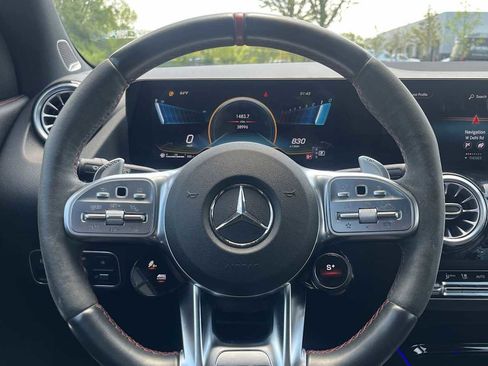 Used 2022 Mercedes-Benz GLA 45 AMG 4MATIC image 40
