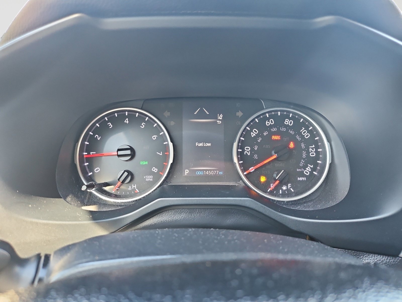 Used 2019 Toyota RAV4 XLE w/ Convenience Package FWD image 24