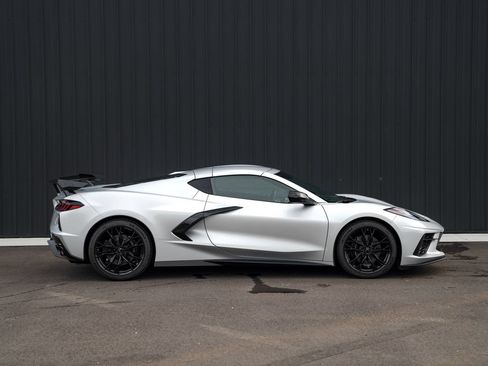 New 2026 Chevrolet Corvette Stingray Preferred Cpe RWD image 6