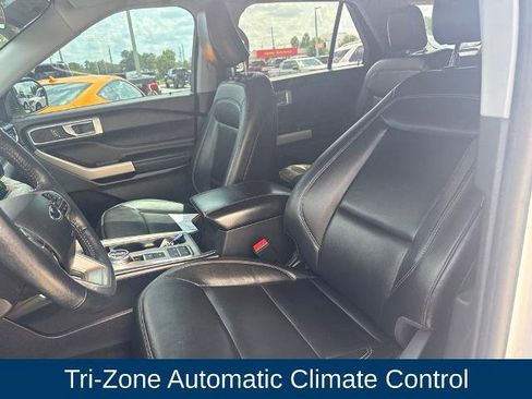 Certified 2021 Ford Explorer XLT w/ Equipment Group 202A RWD image 10