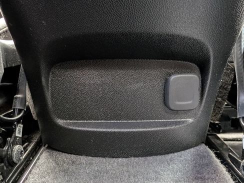 Used 2024 Chevrolet Malibu LT FWD image 35