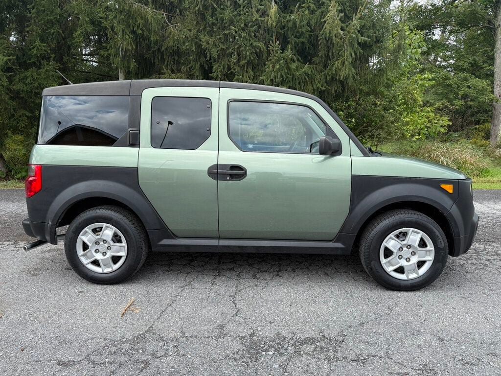 Used 2005 Honda Element LX image 2