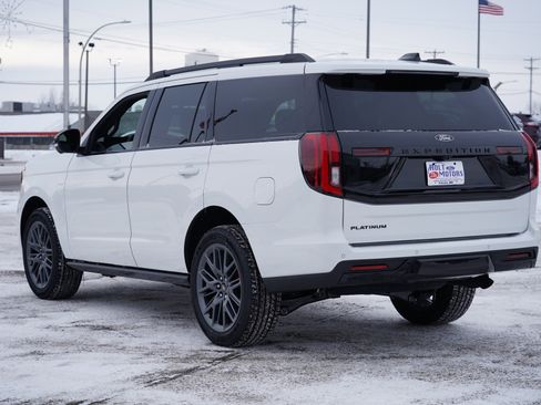 New 2025 Ford Expedition Platinum w/ Stealth Performance Package image 6