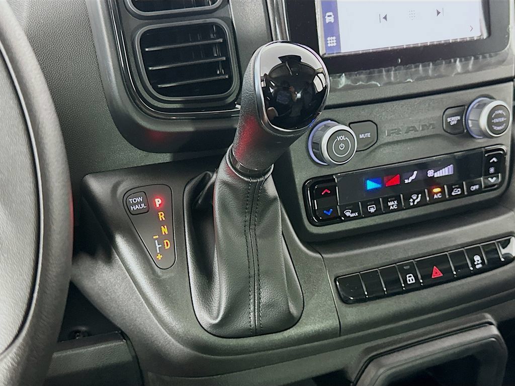 New 2026 RAM ProMaster 1500 w/ Storage Group FWD image 11