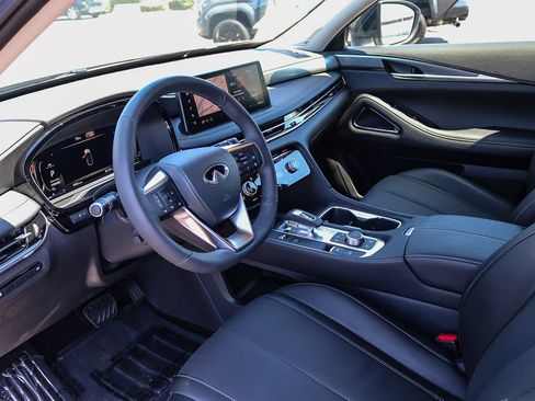Certified 2026 INFINITI QX60 Luxe w/ Cargo Package FWD image 17