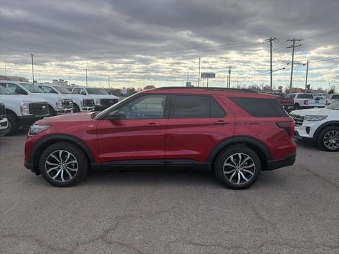 New 2026 Ford Explorer ST-Line image 3