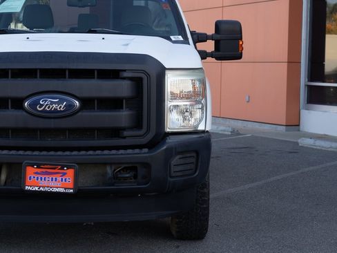 Used 2015 Ford F250 XL w/ Power Equipment Group image 5