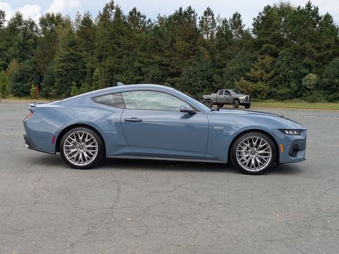 Certified 2024 Ford Mustang GT Premium image 3