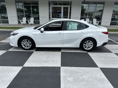 Used 2025 Toyota Camry LE w/ Convenience Package