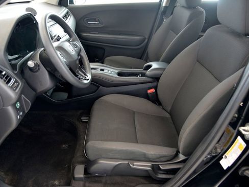 Used 2019 Honda HR-V LX image 15