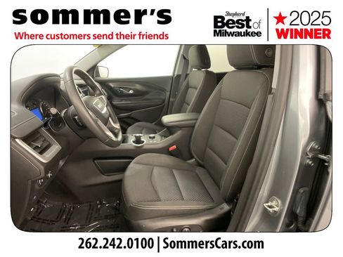 Used 2024 GMC Terrain SLE w/ Driver Convenience Package image 9