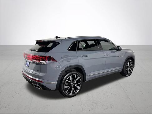 Certified 2025 Volkswagen Atlas Cross Sport SEL Premium R-Line AWD/4WD image 7