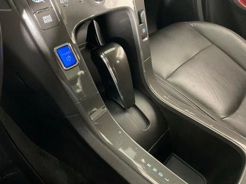 Used 2013 Chevrolet Volt Premium w/ Premium Trim Package FWD image 18