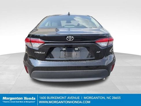 Used 2024 Toyota Corolla LE FWD image 7