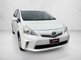 Used 2014 Toyota Prius V Three FWD video 3