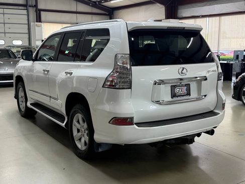 Used 2016 Lexus GX 460 w/ Comfort Package AWD/4WD image 4