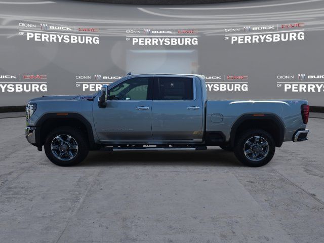 Used 2025 GMC Sierra 2500 SLT w/ SLT Premium Package AWD/4WD image 5
