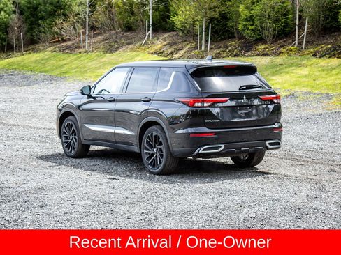 Used 2022 Mitsubishi Outlander SE FWD image 5