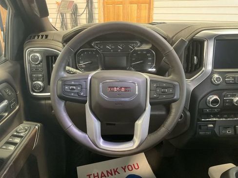 Used 2021 GMC Sierra 1500 SLT w/ X31 Off-Road Package image 17