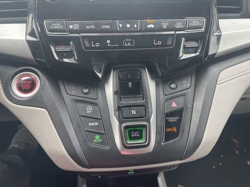 Used 2019 Honda Odyssey Touring image 14
