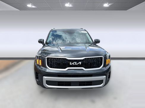 Used 2024 Kia Telluride EX AWD/4WD image 6