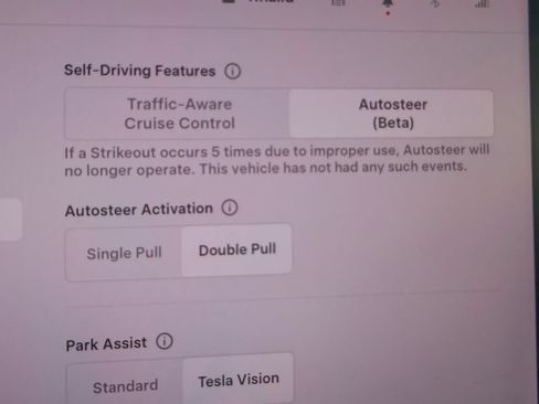 Used 2022 Tesla Model 3 Long Range AWD/4WD image 13