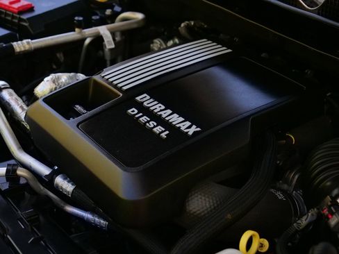 Used 2021 Cadillac Escalade Sport w/ Driver Assist Tech Package image 51