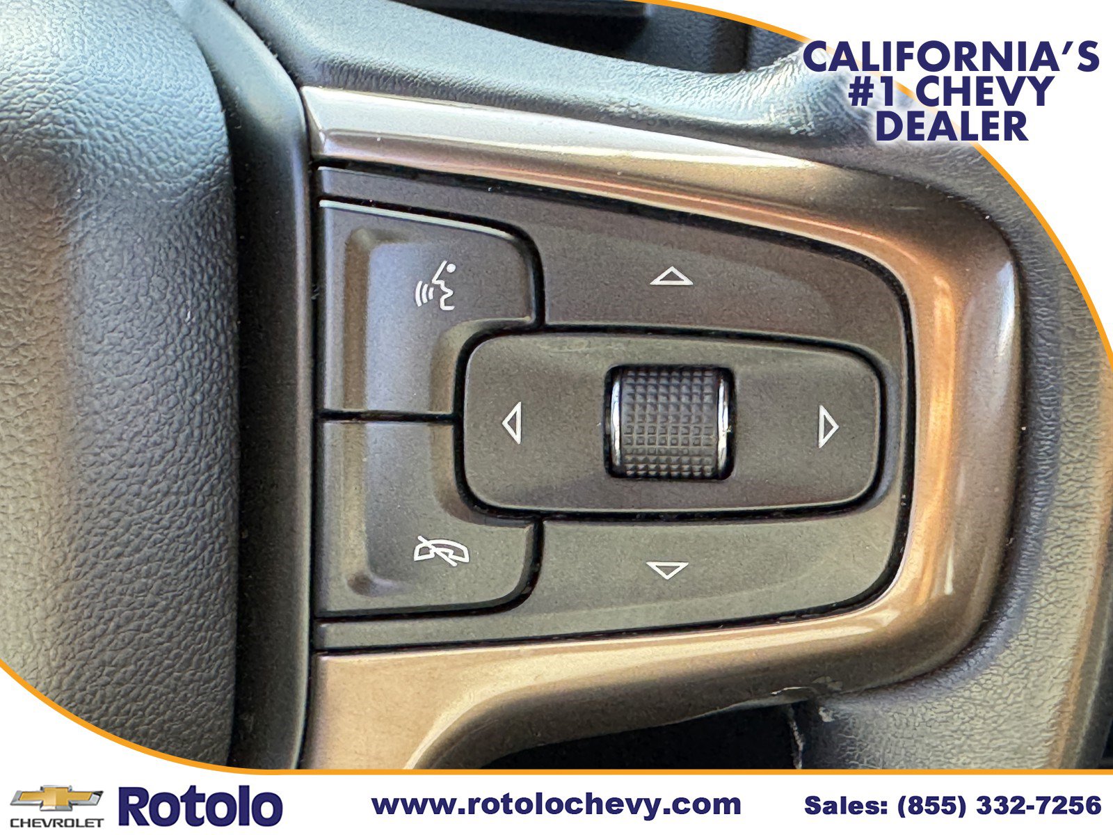 Used 2022 Chevrolet Silverado 1500 High Country w/ Technology Package AWD/4WD image 21