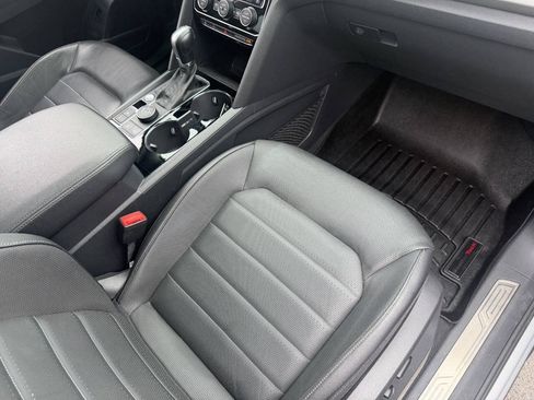 Used 2019 Volkswagen Atlas SEL Premium AWD/4WD image 34