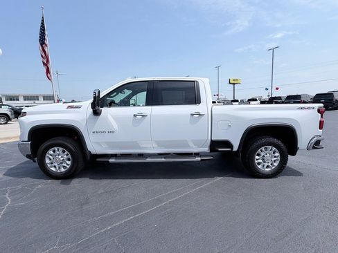 Used 2024 Chevrolet Silverado 2500 LTZ w/ LTZ Plus Package AWD/4WD image 5