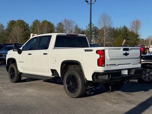 New 2026 Chevrolet Silverado 2500 LT w/ Trail Boss Package AWD/4WD image 5