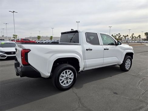 Certified 2025 Toyota Tacoma SR image 4