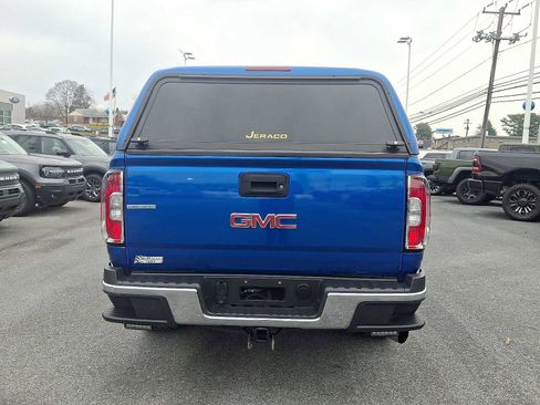 Used 2018 GMC Canyon SLE w/ SLE Convenience Package image 5