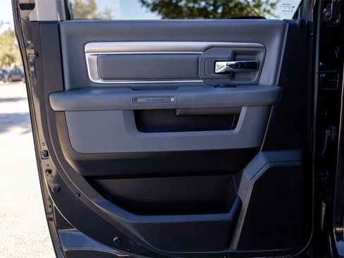 Used 2018 RAM 1500 Lone Star image 26