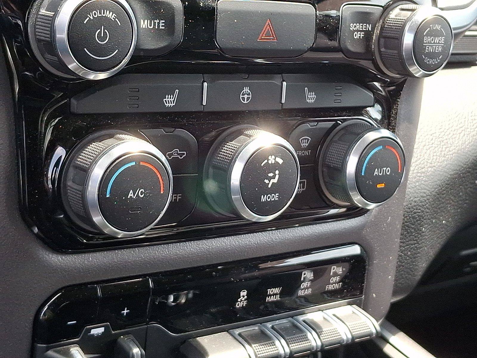 Used 2019 RAM 1500 Big Horn AWD/4WD image 15