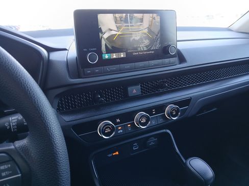 Used 2025 Honda CR-V LX image 11
