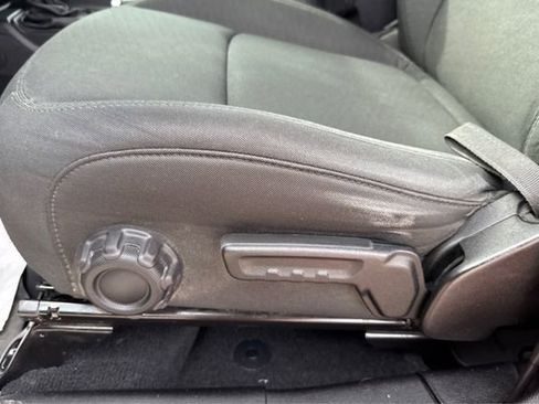 Used 2020 Jeep Wrangler Unlimited Sport image 18