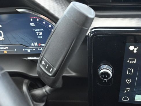 Used 2025 GMC Sierra 2500 Denali Ultimate image 19