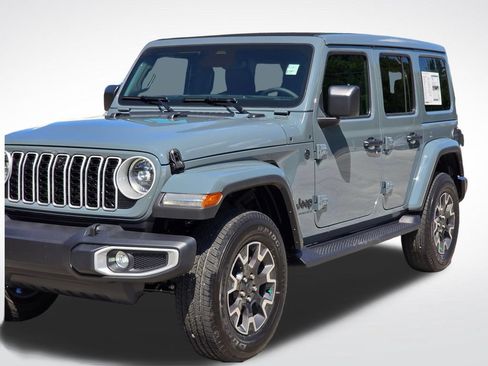 New 2026 Jeep Wrangler Unlimited Sahara AWD/4WD image 42