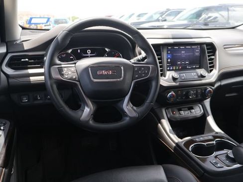 Used 2023 GMC Acadia AT4 w/ Technology Package AWD/4WD image 12