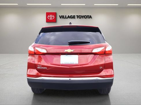Used 2018 Chevrolet Equinox LT FWD image 4