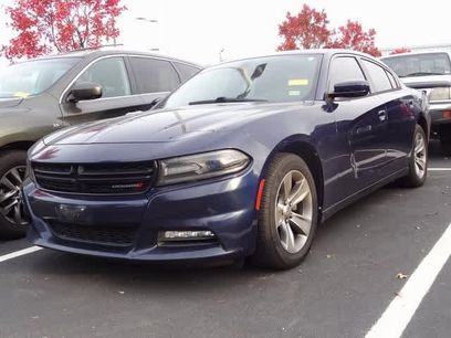 Used 2016 Dodge Charger SXT